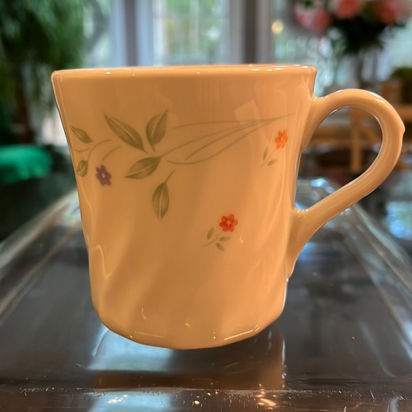 Corning Corelle English Meadow Flat Cup / Mug Swirl Floral.  Set of 2. - Picture 2 of 13